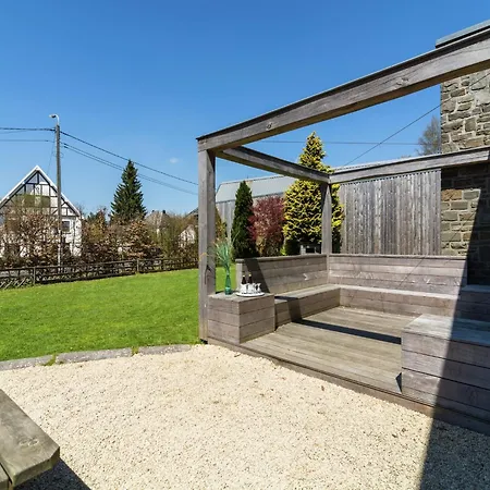 別荘 Group In Sourbrodt