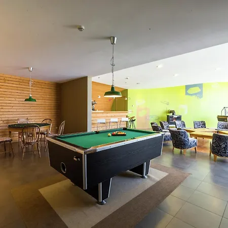 Group In Sourbrodt 別荘 ウェーム