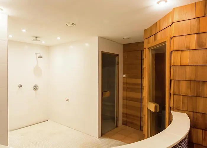 Group In Sourbrodt Weismes