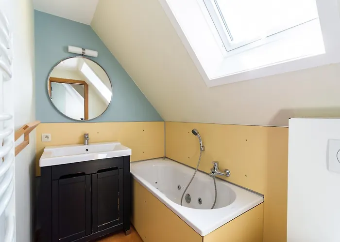 Vakantiehuis Group In Sourbrodt Weismes